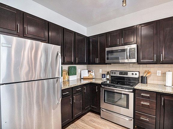 2nd image of 2828 Zuni St #5354436