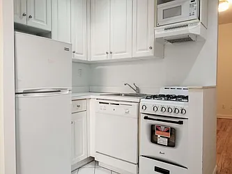 Rented by PocketBroker Inc