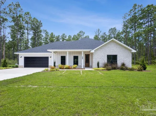 8925 Naturewalk Dr, Pace, FL 32571