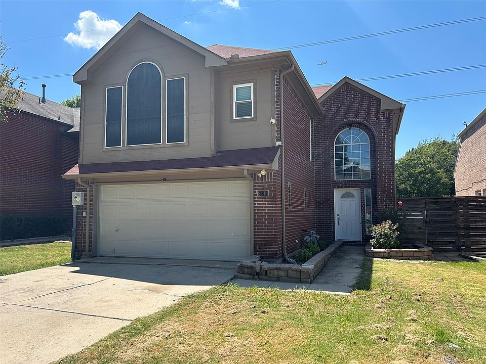1st image of 2114 Montclair Ln