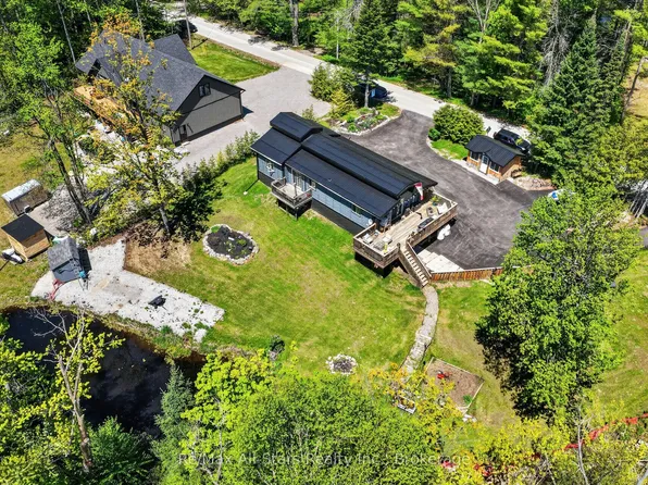28 Pine Ridge Rd, Kawartha Lakes, ON K0M 2L0