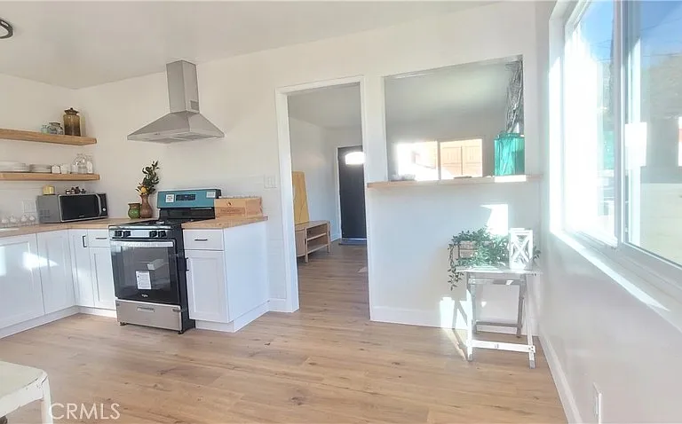 4136 Poplar Trl — Photo 1