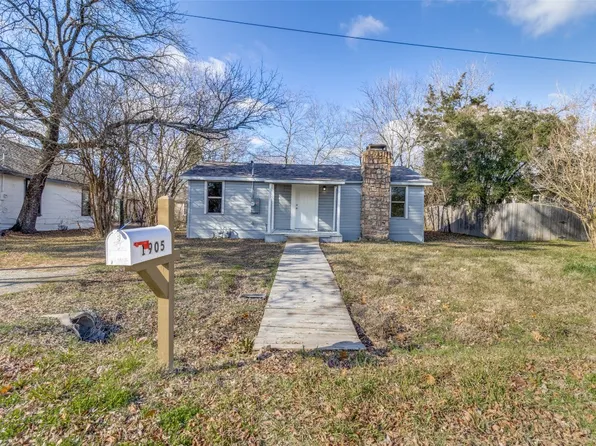 1905 N Main St, Bonham, TX 75418