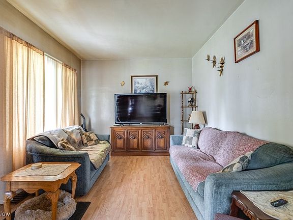 5th image of 8713 Jeffries Ave