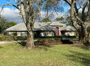 7810 Long Cove Way, Port Saint Lucie, FL 34986