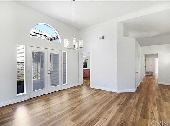 5th image of 26315 Woodlark Ln