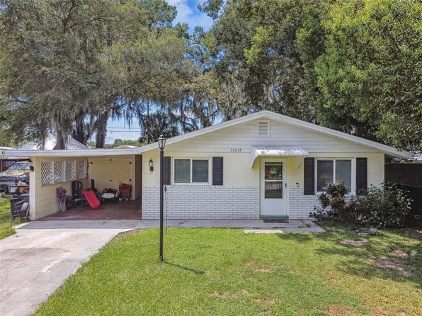 37638 W Hardwood Ave, Zephyrhills, FL 33541