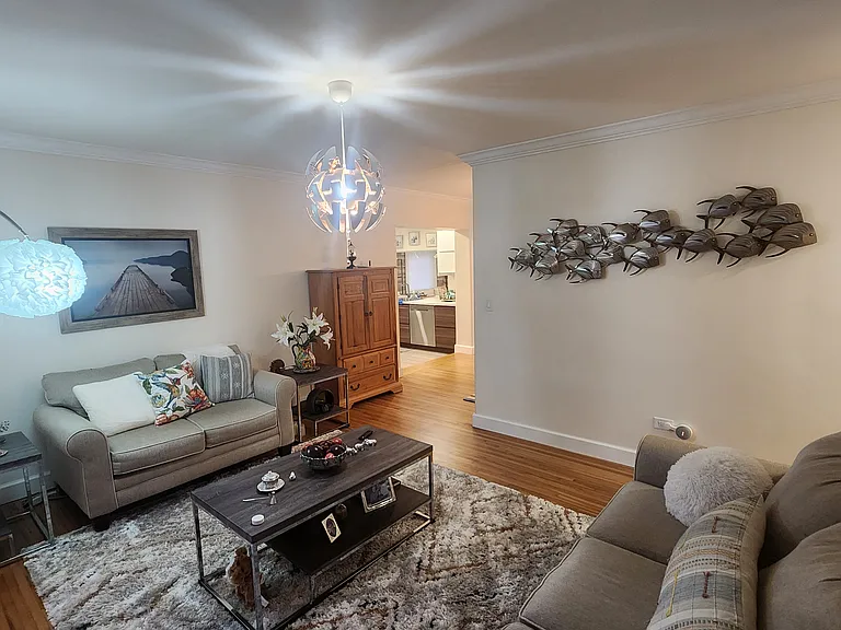 831 Plover Ave — Photo 9
