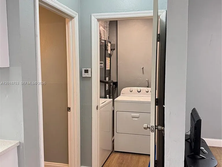 414 N 60th Way #2 — Photo 10
