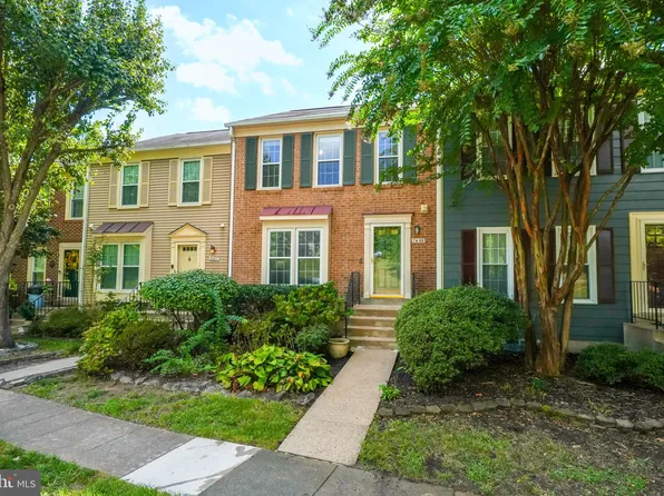 7469 Duddington Dr, Alexandria, VA 22315