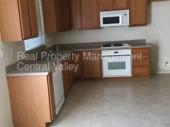 2224 Cypress Springs Dr, Modesto, CA 95355