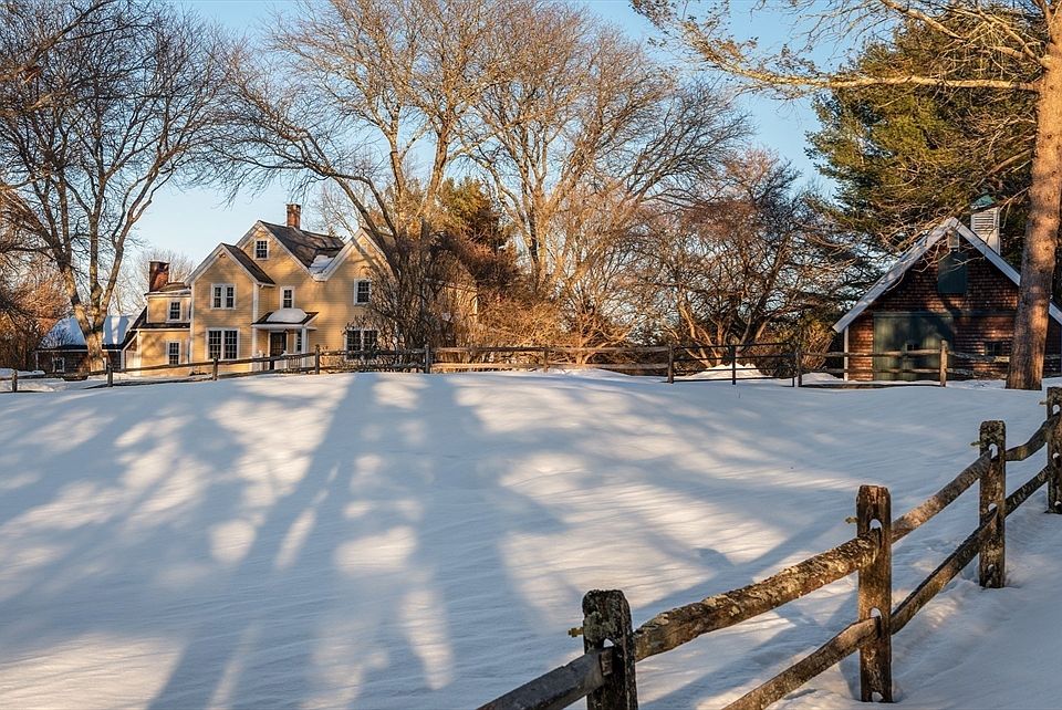 1st image of 38 Candlewood Rd