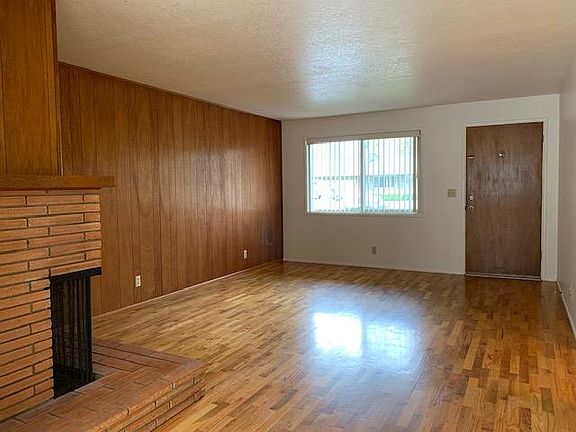 Living Room w/Wood Floors