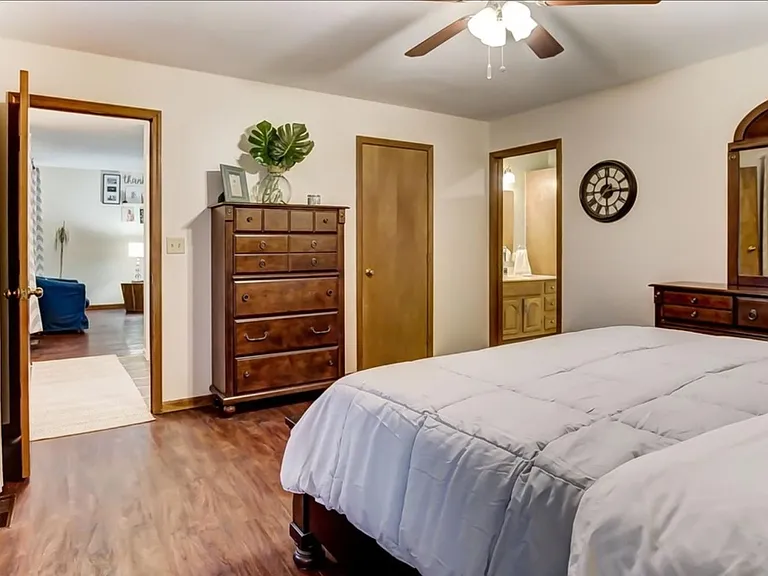 5222 Spencerville Rd — Photo 35