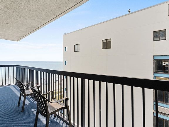 4th image of 2401 S Ocean Blvd. #871