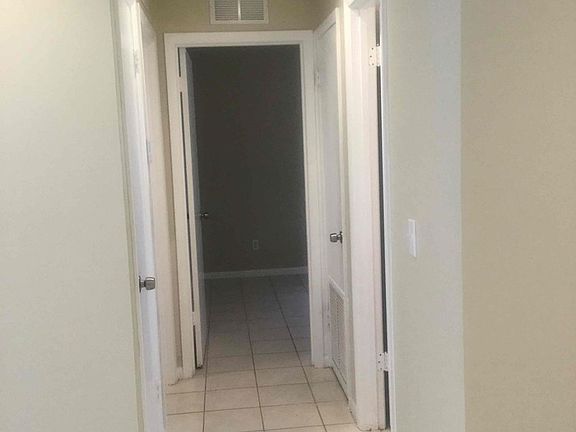 5th image of 734 SW Avens St