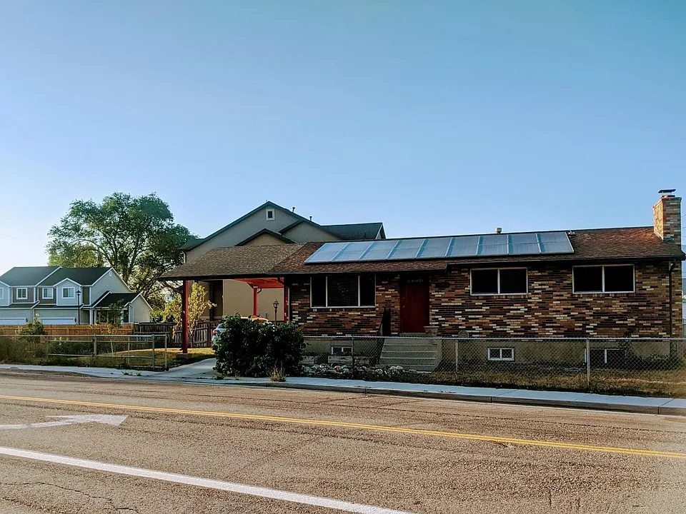 322 Mahogany Dr