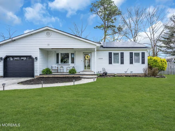 117 Inlet Avenue, Manahawkin, NJ 08050