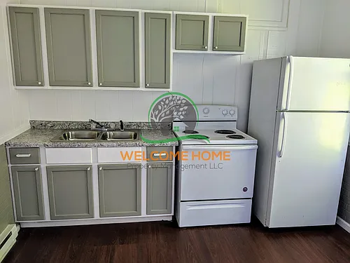 1902 Salem St #1 Photo 1