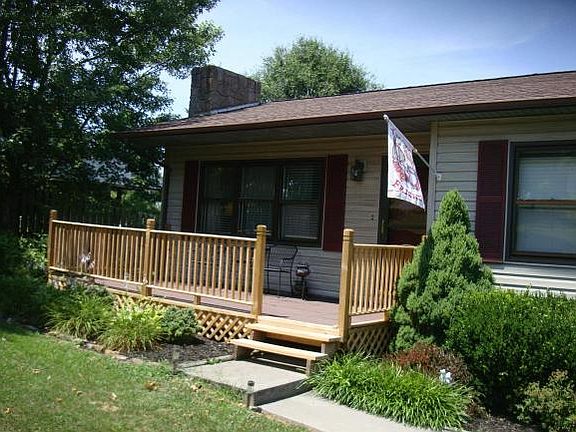 3rd image of 466 Brookdale Dr