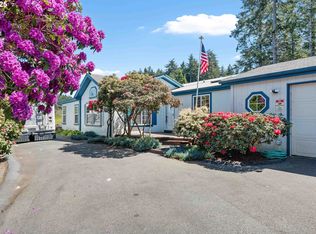 1615 Kristi Loop, Lakeside, OR 97449