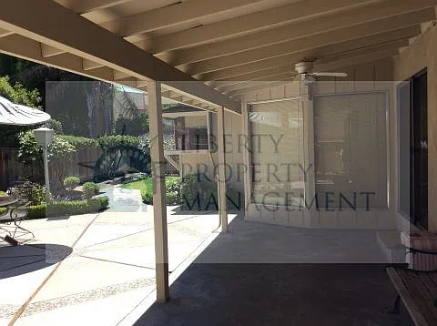 3 bed, 1679 sqft, $2,295 — Photo 4