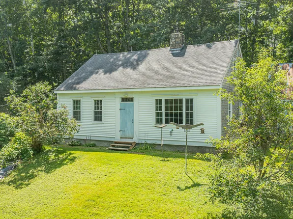 123 Thompson Road, Montville, ME 04941