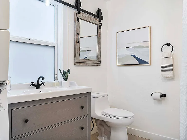 1104 SW Gaines St #B — Photo 14