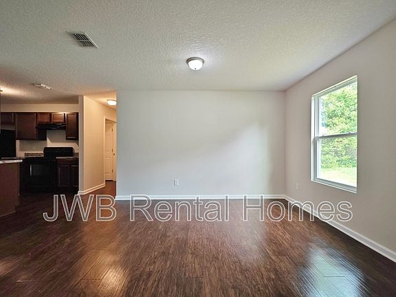4th image of 9166 Adams Ave