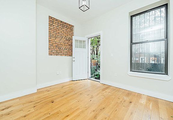 2nd image of 1512 De Kalb Ave #1A