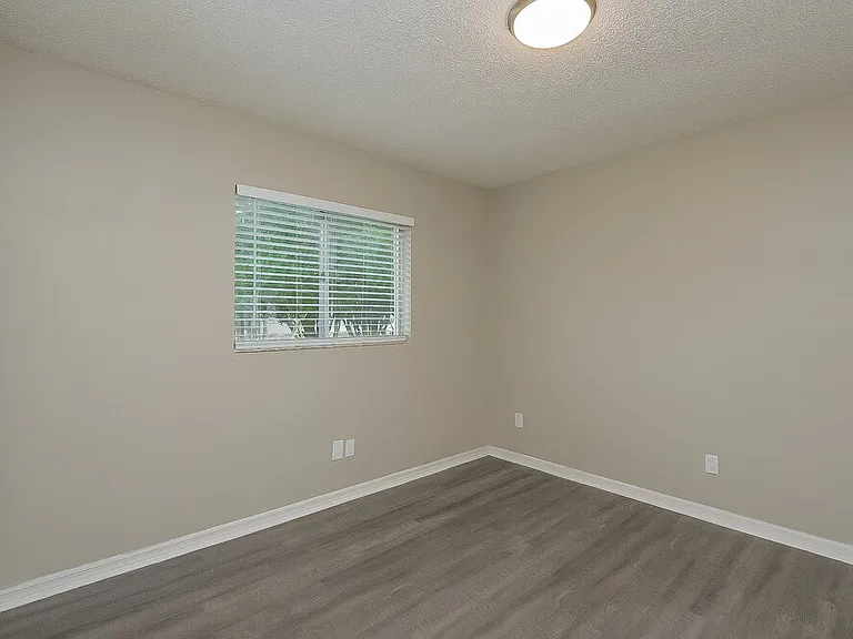 4360 Grandwood Ln — Photo 14