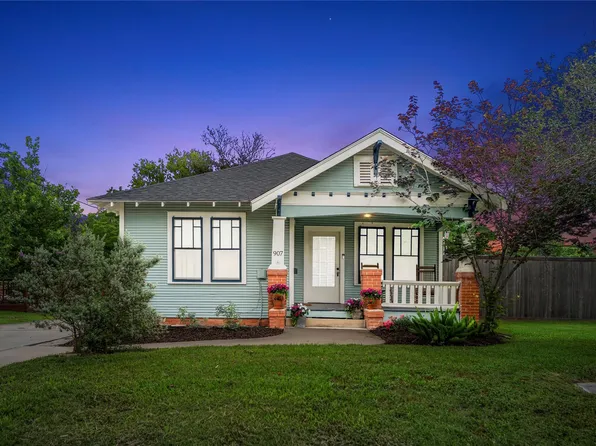 907 Clinton St, Brenham, TX 77833