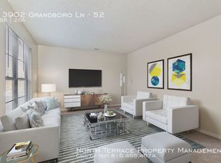 13902 Grandboro Ln #52, Grandview, MO 64030