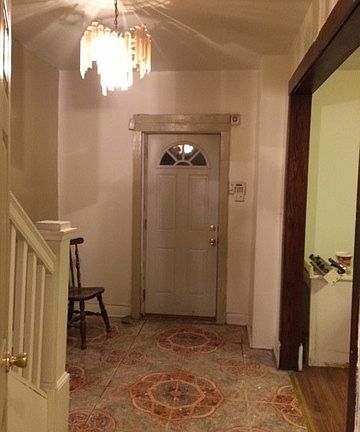 3rd image of 5052 W Superior St