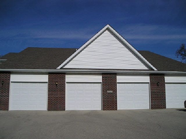 2nd image of 2048 Anjali Way