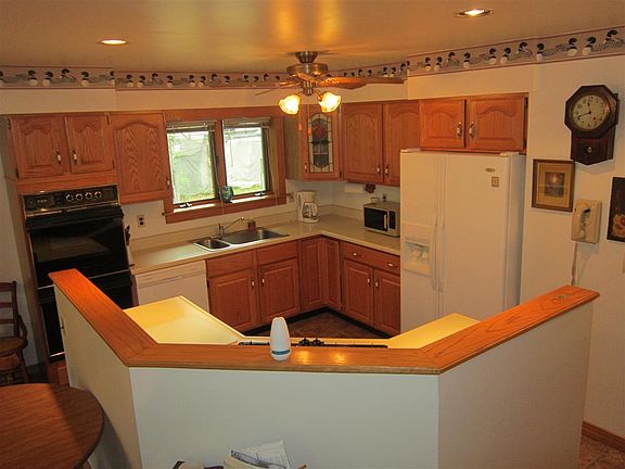 2nd image of 11274 W Boot Lake Ct