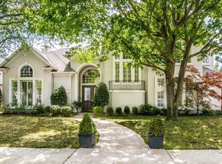 5800 Garrett Dr, Plano, TX 75093