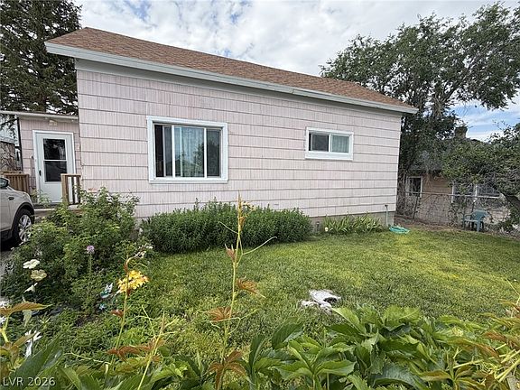 3rd image of 29 Avenue D
