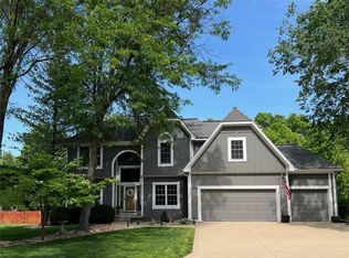 5817 NE Ruby Ct, Lees Summit, MO 64064