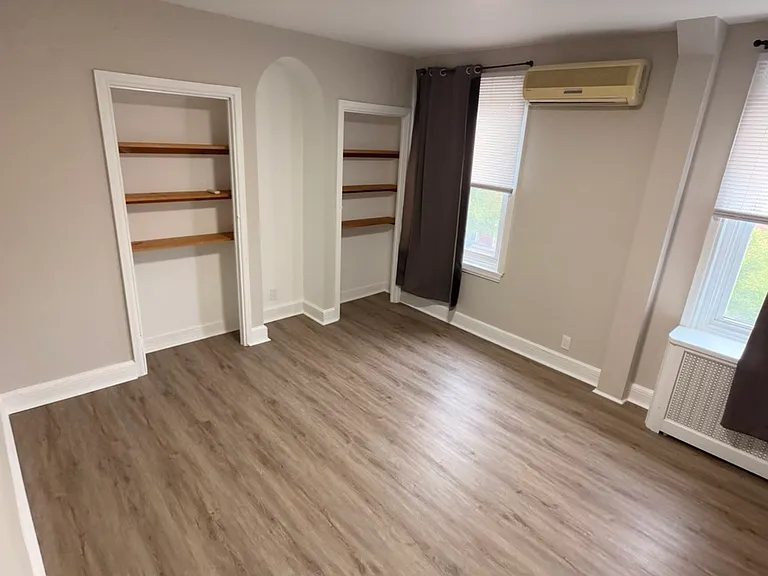 2917 W Girard Ave #2 — Photo 8