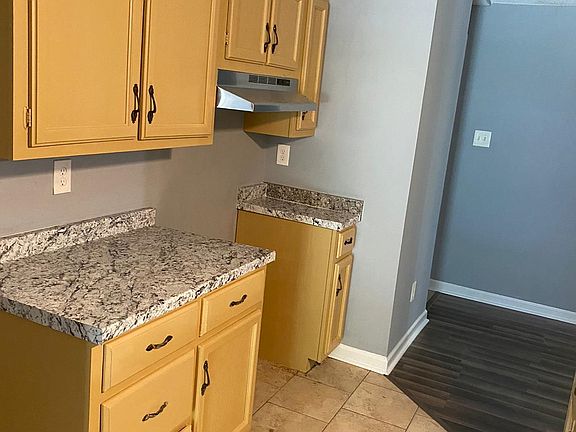 2nd image of 3820 Kennings Dr