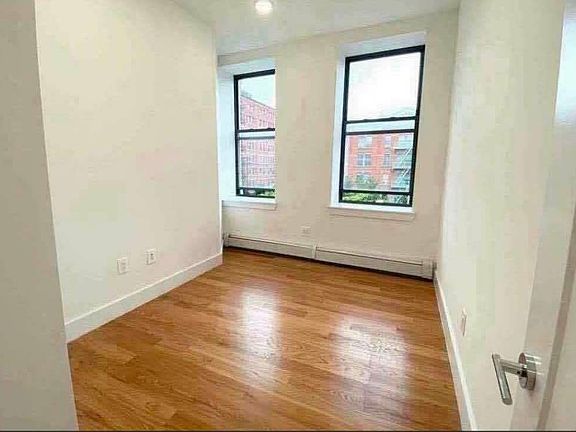4th image of 2041 Adam Clayton Powell Jr Blvd APT 4B