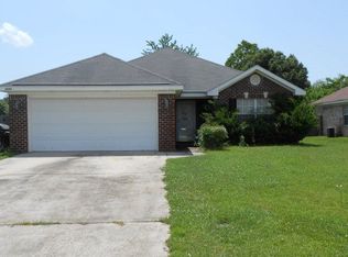 28147 Landmark Ave, Loxley, AL 36551