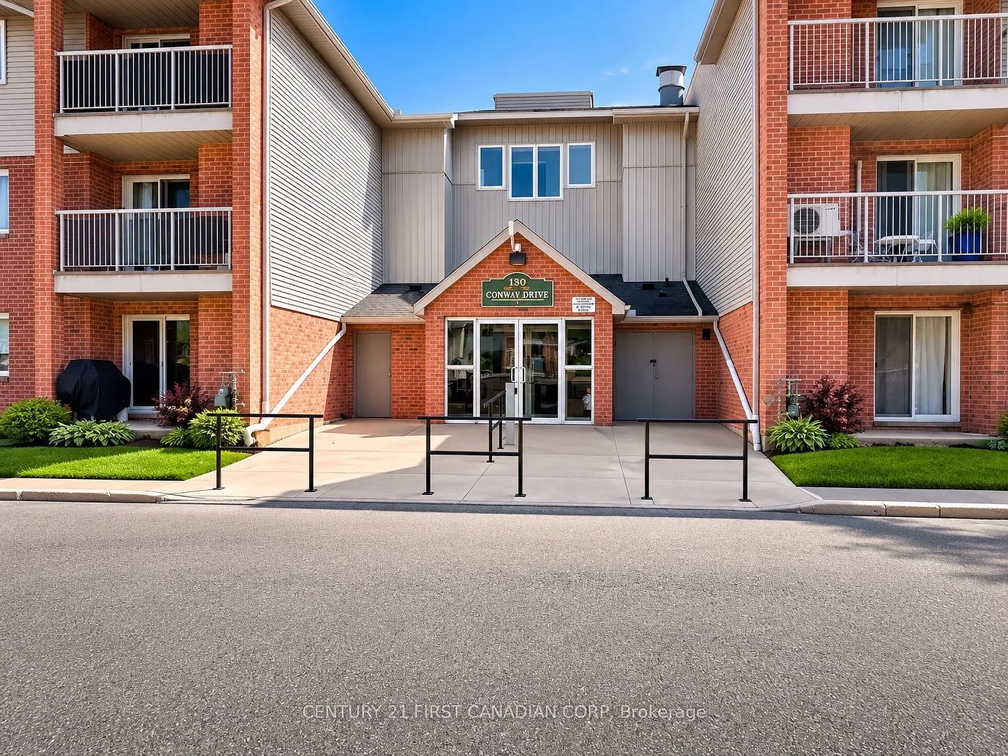 2 bed, $1,700 — Photo 3