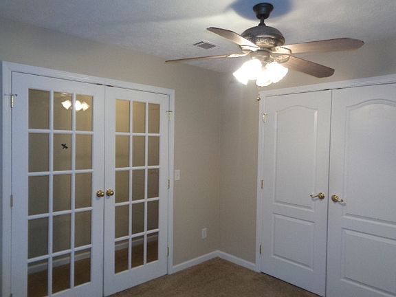 5th image of 1315 Chopin Ct S