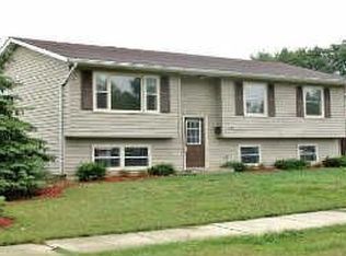 2420 Metropolitan Ave, Waukegan, IL