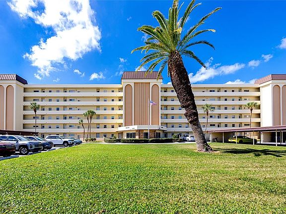 4th image of 4650 Cove Cir APT 409
