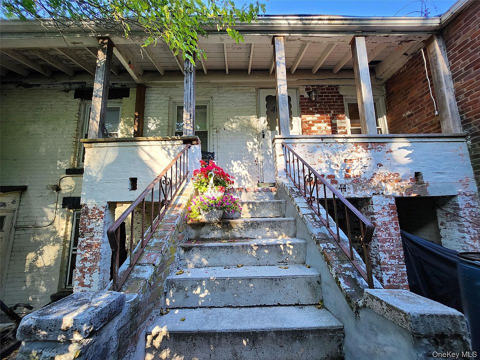 1st image of 44-46 Kinney Street
