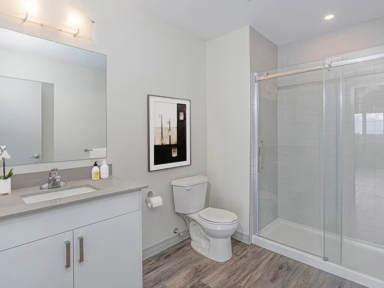 160 Lancaster Dr — Photo 20