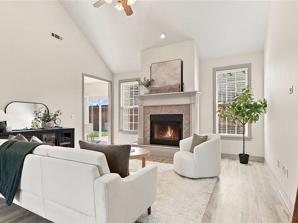 1st image of 1101 Shiraz Dr